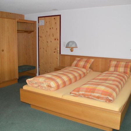 Hotel Seeblick Sufers Екстериор снимка