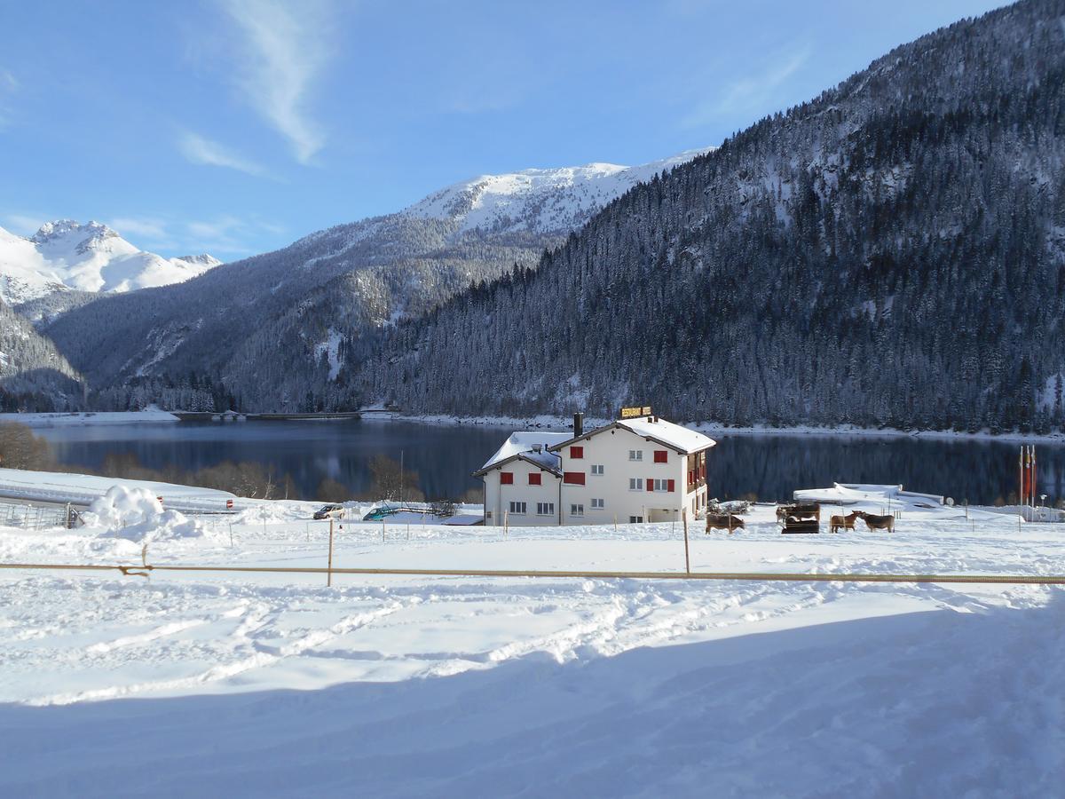 Hotel Seeblick Sufers Екстериор снимка