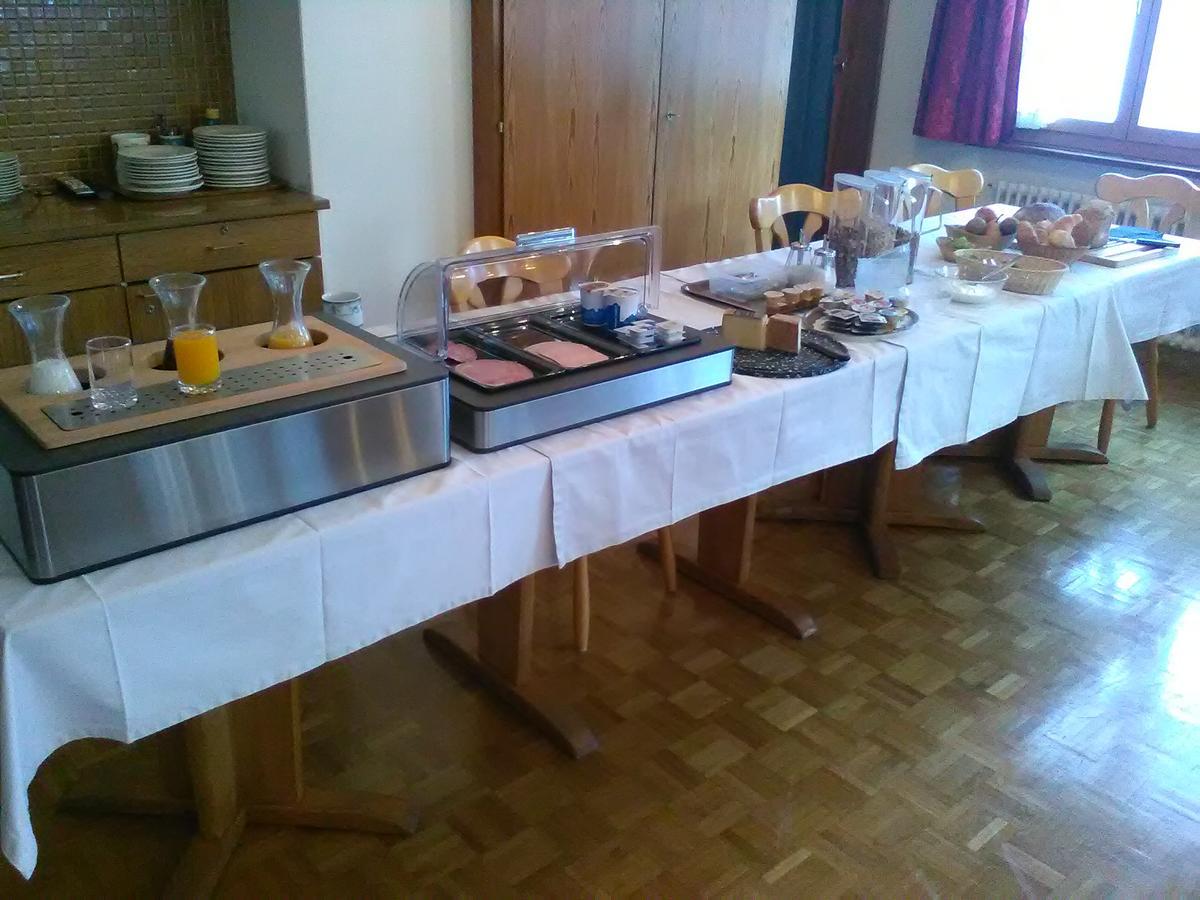 Hotel Seeblick Sufers Екстериор снимка