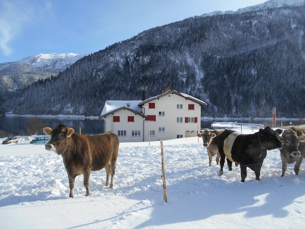 Hotel Seeblick Sufers Екстериор снимка
